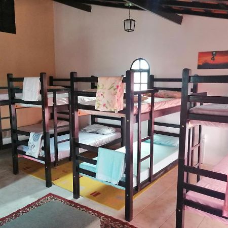Kionda Surf House Hostel Bertioga Ngoại thất bức ảnh